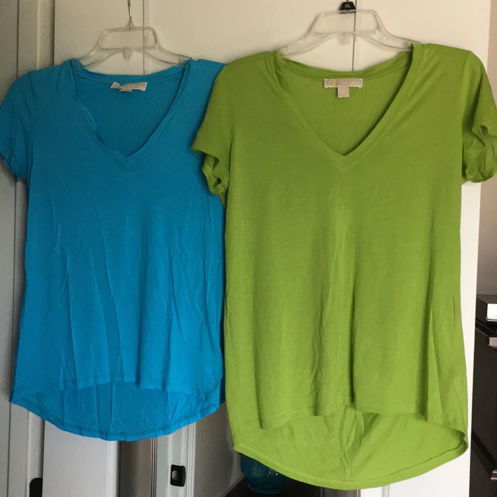 (2) Michael Kors t shirts